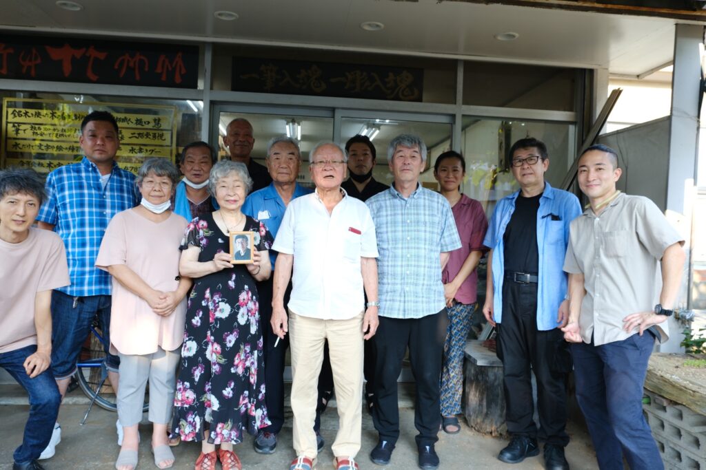 木と字の神林　つくし野店　最後の集合写真